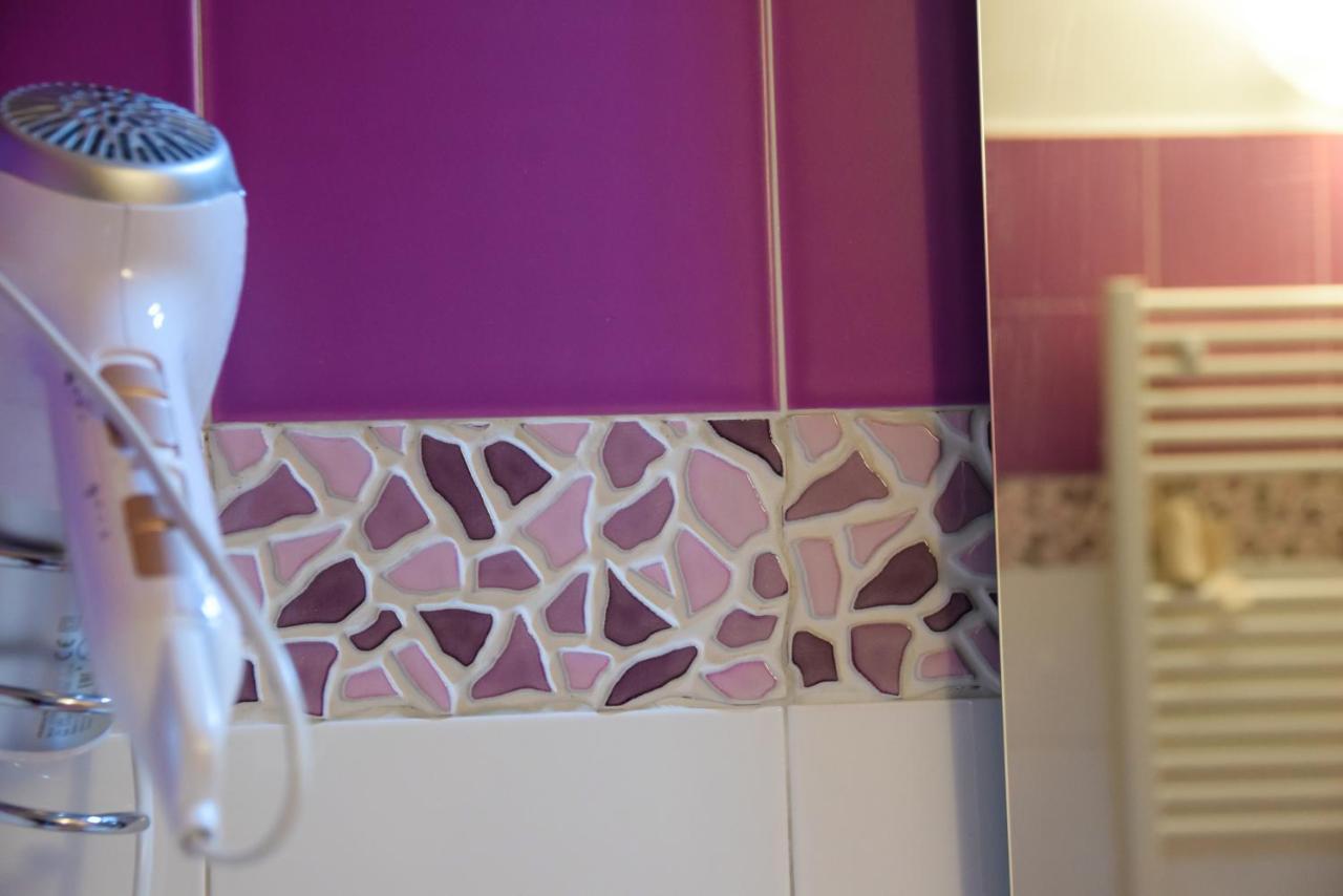 לצ'ה Ferrante D'Aragona Rooms מראה חיצוני תמונה